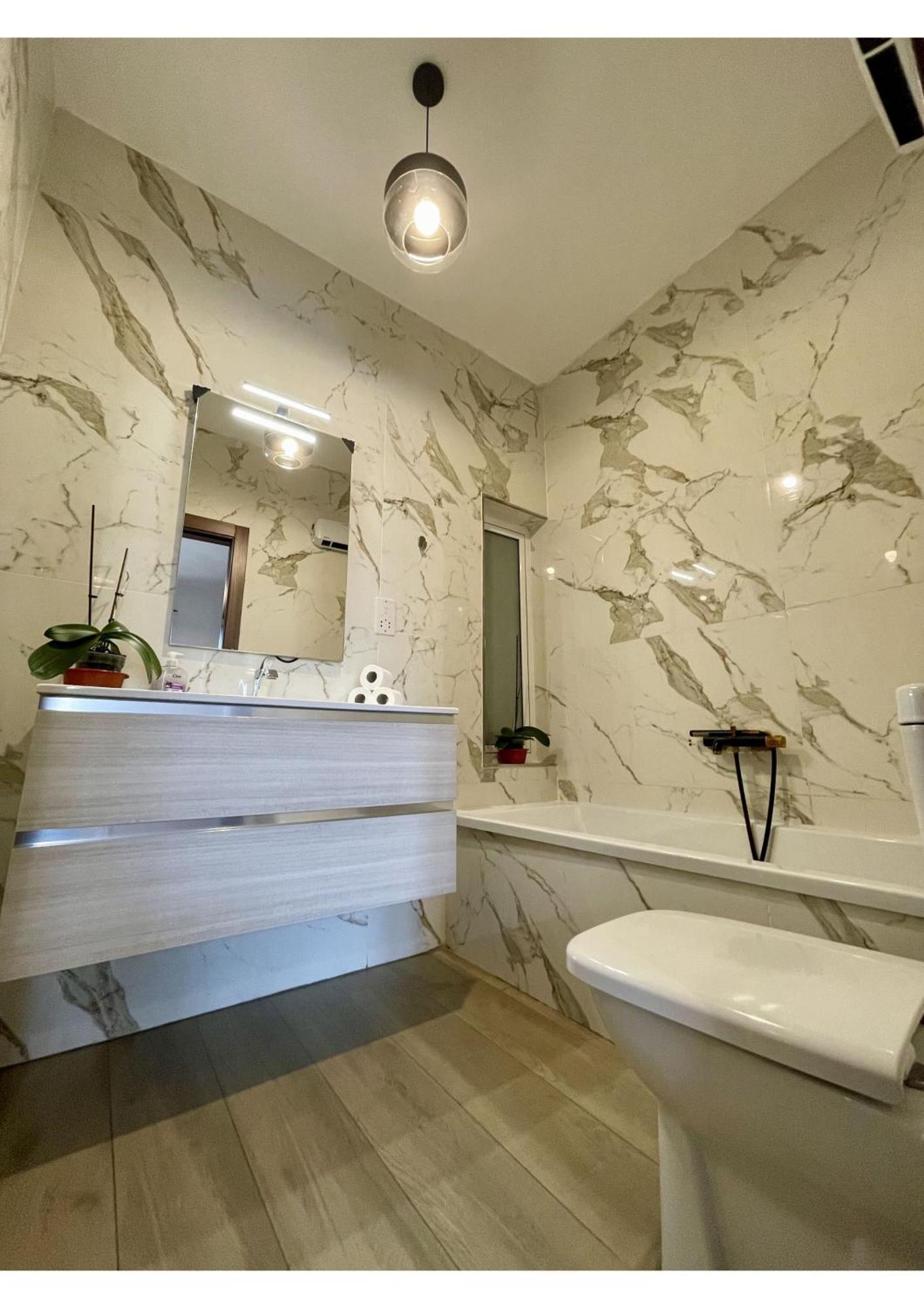 Airport Accommodation Bedroom With Bathroom Self Check In And Self Check Out Air-Condition Included Mqabba Екстер'єр фото